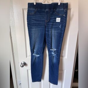 Old Navy Rockstar Jegging. NWT. Size 12